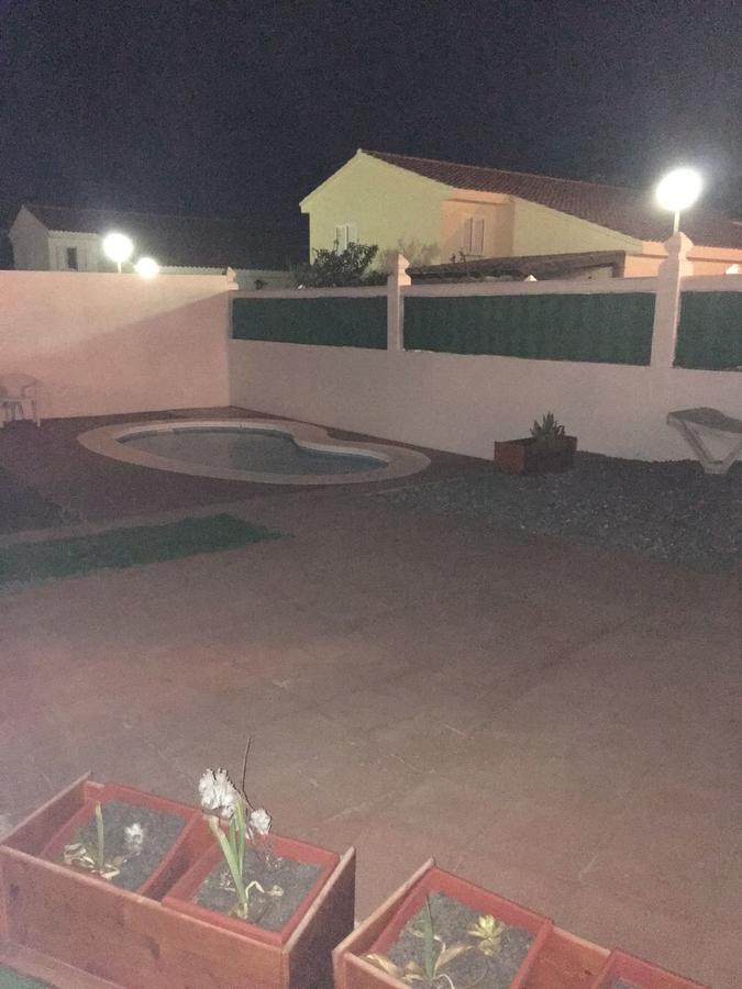 Villa Urbanizacion Cordoba Corralejo Exterior foto